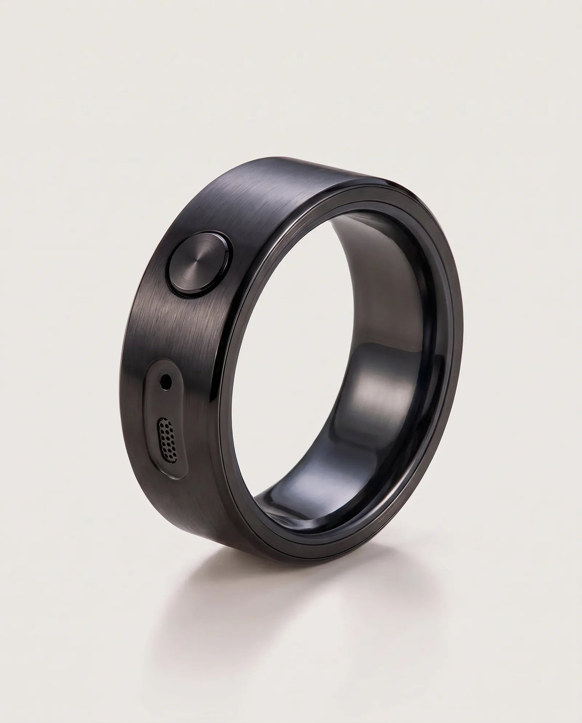 Revaudo AI Ring in black