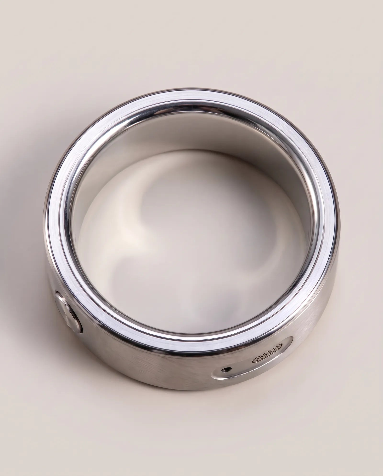 Revaudo AI Ring in silver, view 2